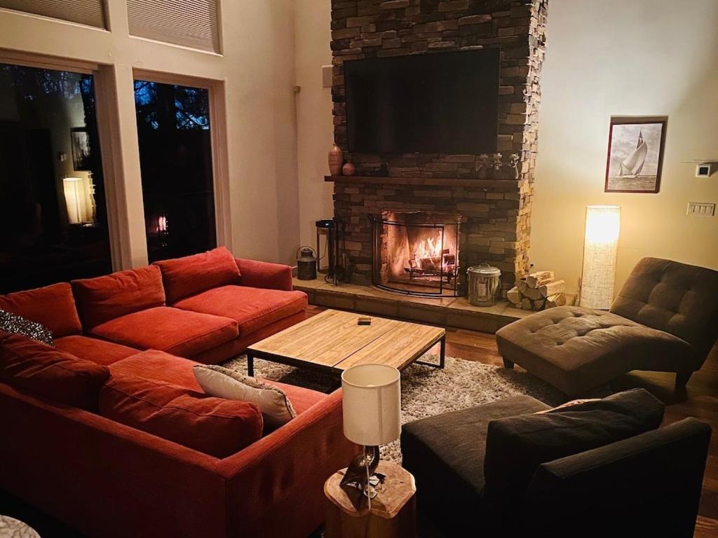 Modern 6 Bedroom Retreat, Stunning Lake Views, Close To Village! Lake Arrowhead Luaran gambar